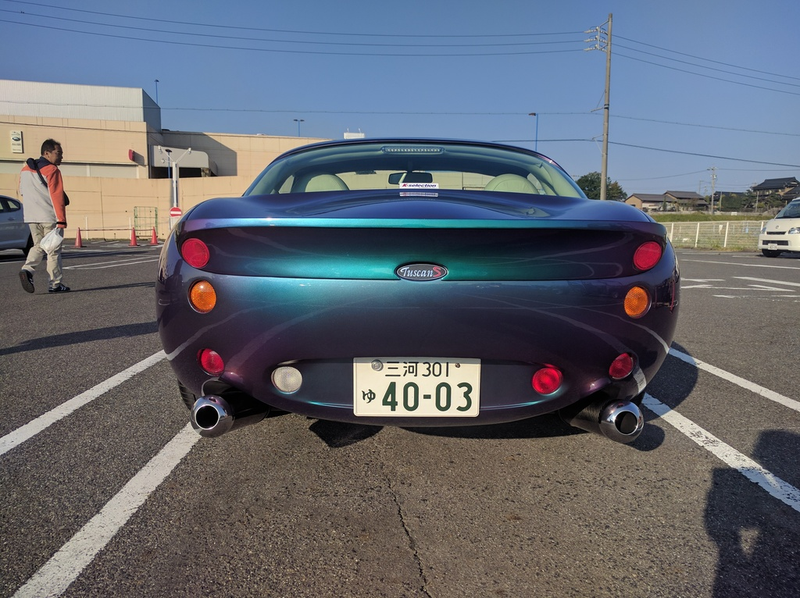 Illustration for article titled Cars and Coffee, Nagoya: Lazy cell phone pics edition